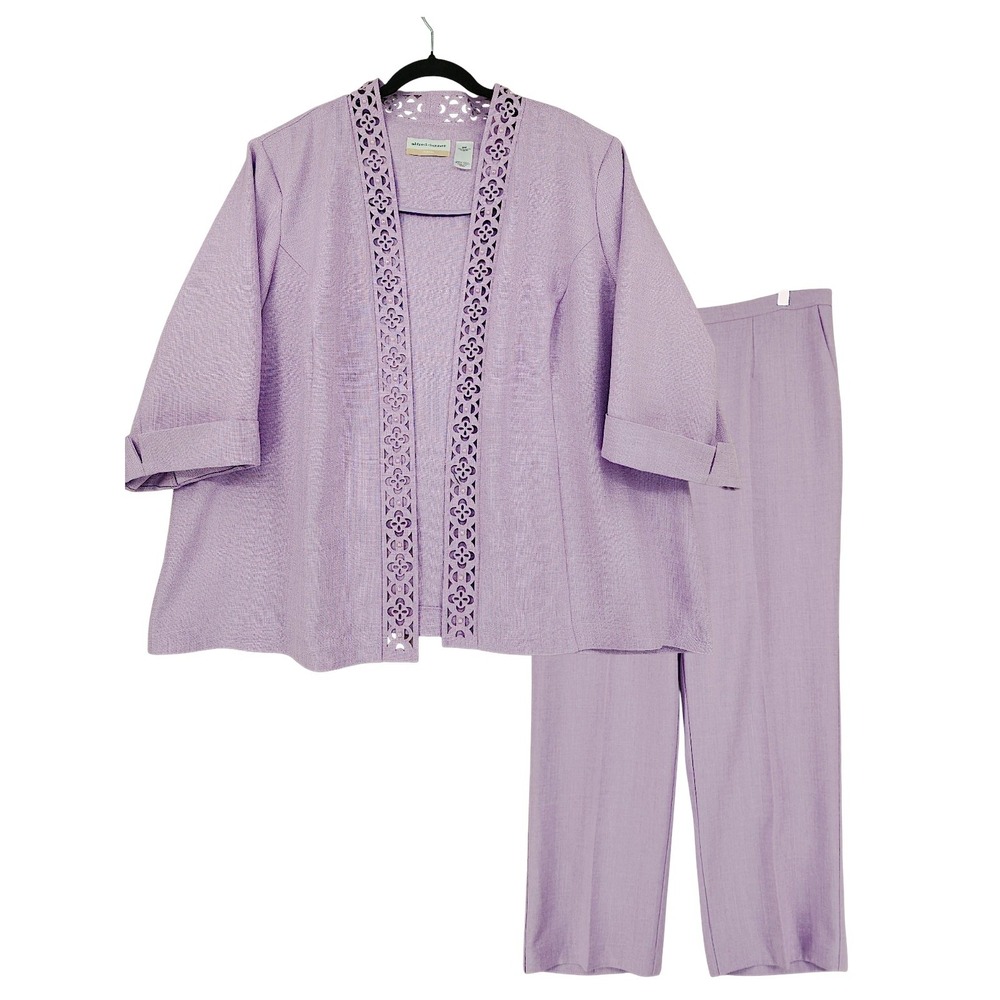 Alfred Dunner Pant Suit Set 22W/18W 2 pc Outfit Purple Pink Eyelet Beaded Career